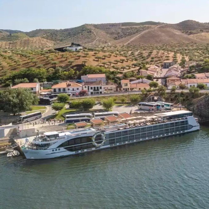 Luxury Travel Selection - Tauck Cruises