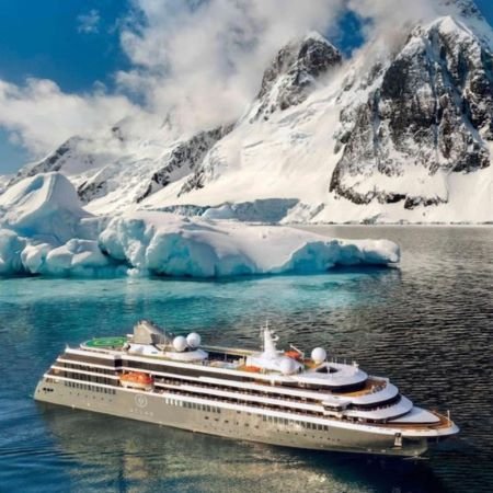 Luxury Travel Selection - Atlas Ocean expedition