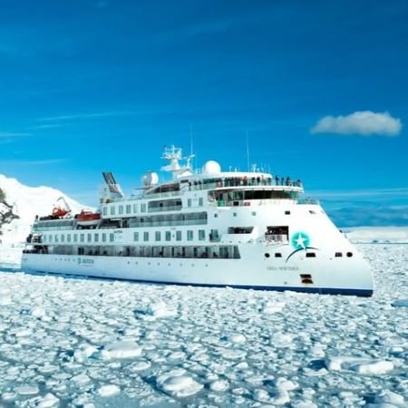 Luxury Travel Selection - Aurora expedition