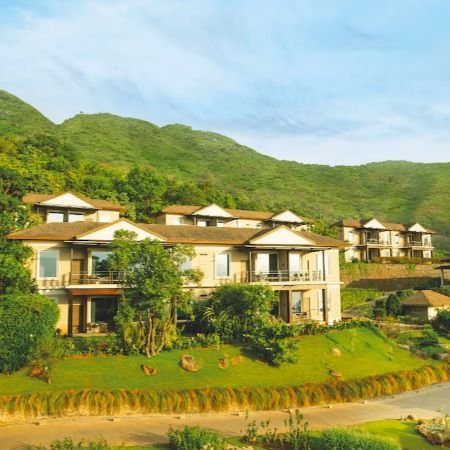 Luxury Travel Selection - Yoga - Atmantan