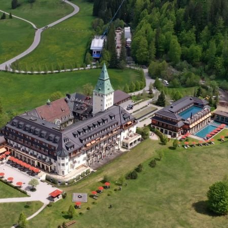 Luxury Travel Selection - Yoga - Schloss Elmau