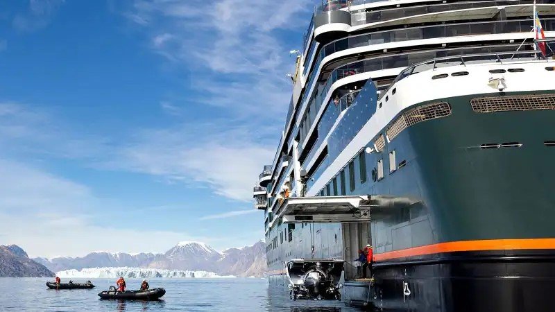 Luxury Travel Selection - Seabourn Venture