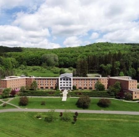 Luxury Travel Selection - Kripalu Centre